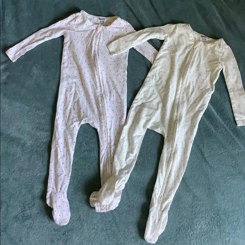 2 for $20- set of 12-18 months Cotton On baby bundle of footsies set